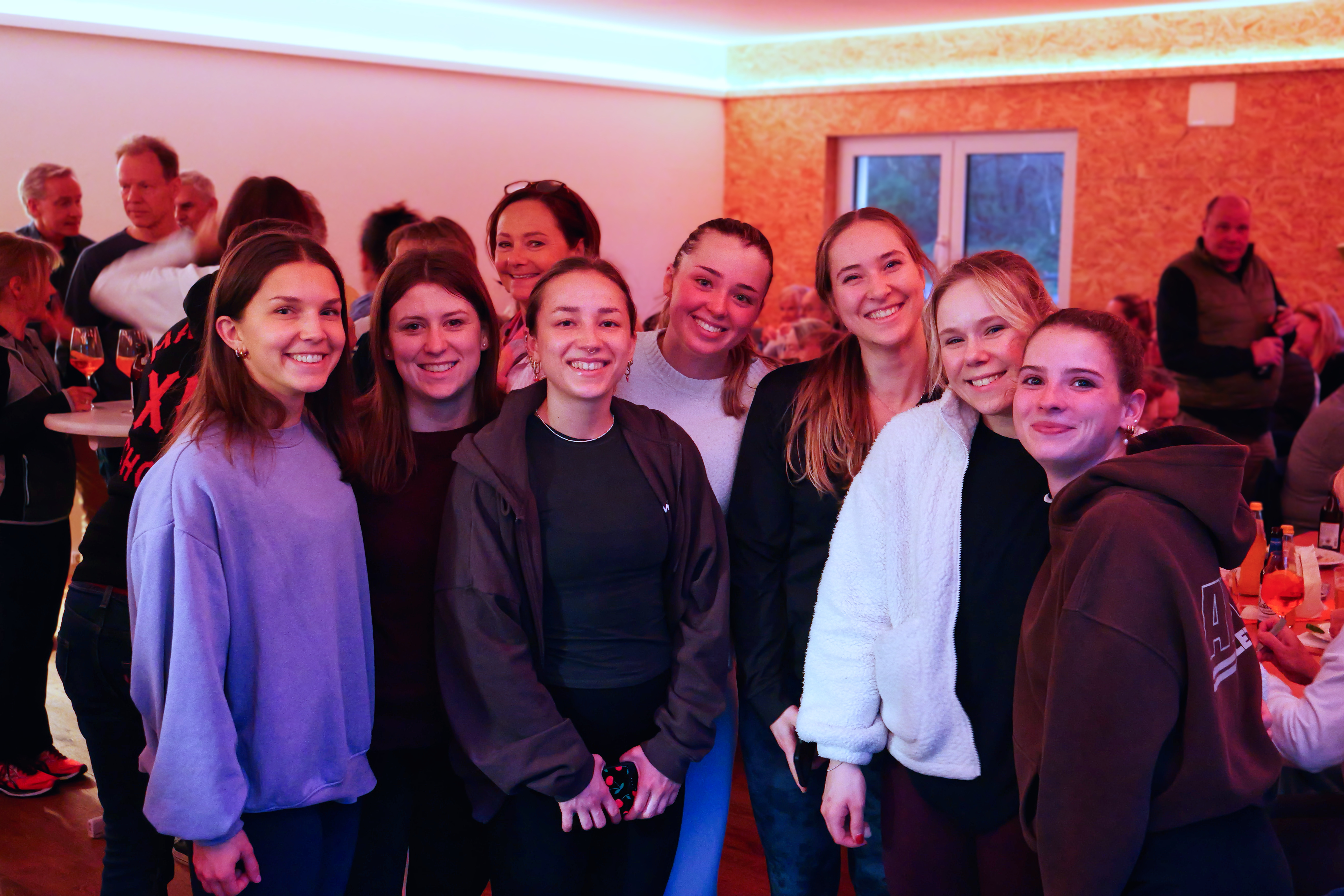 Dämmerschoppen 2026 04 10 P56 Neo