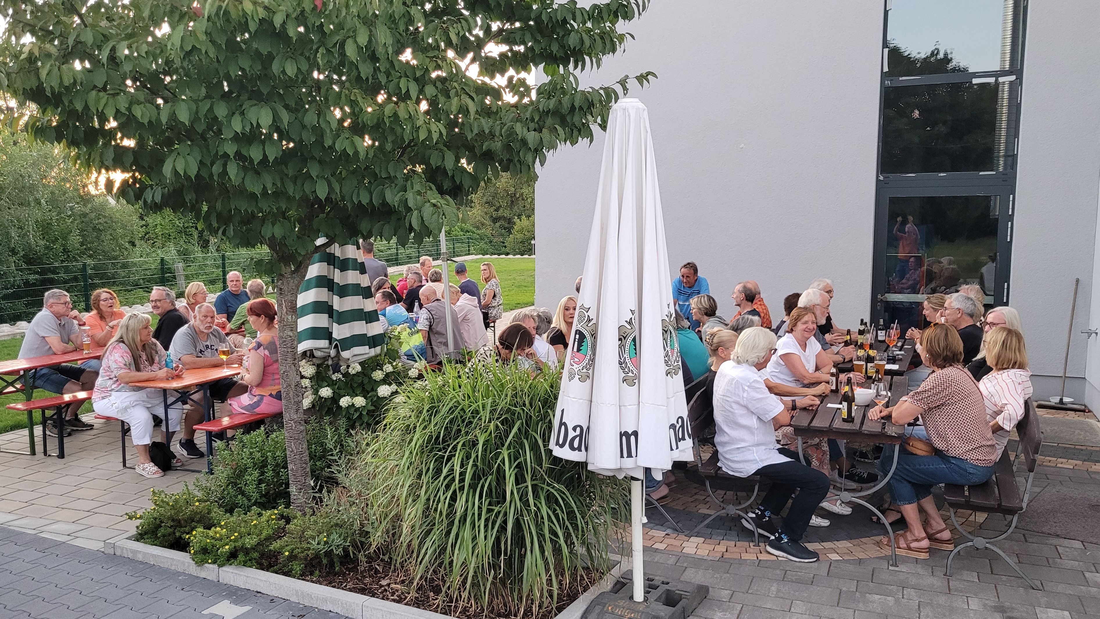 20260807 Außensitz 1